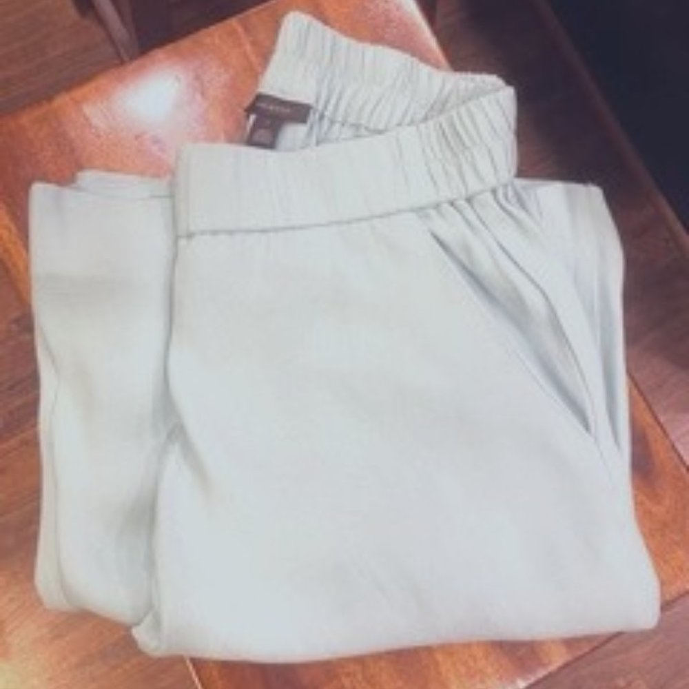 Women's wide leg pants: Halogen sz. Small light blue